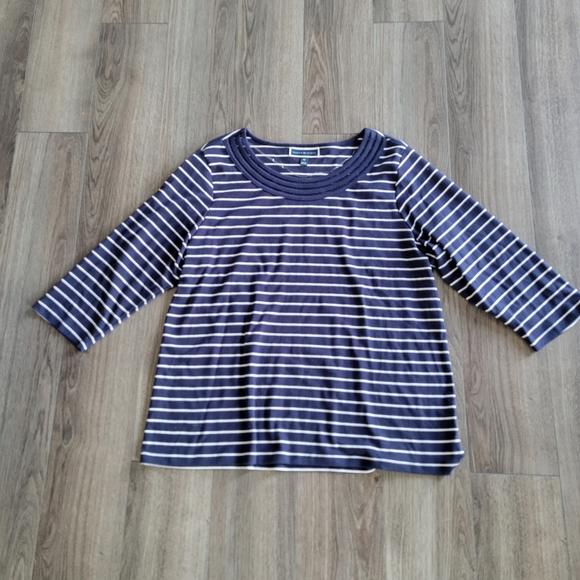 Karen Scott 3/4 sleeve top - Picture 2 of 4